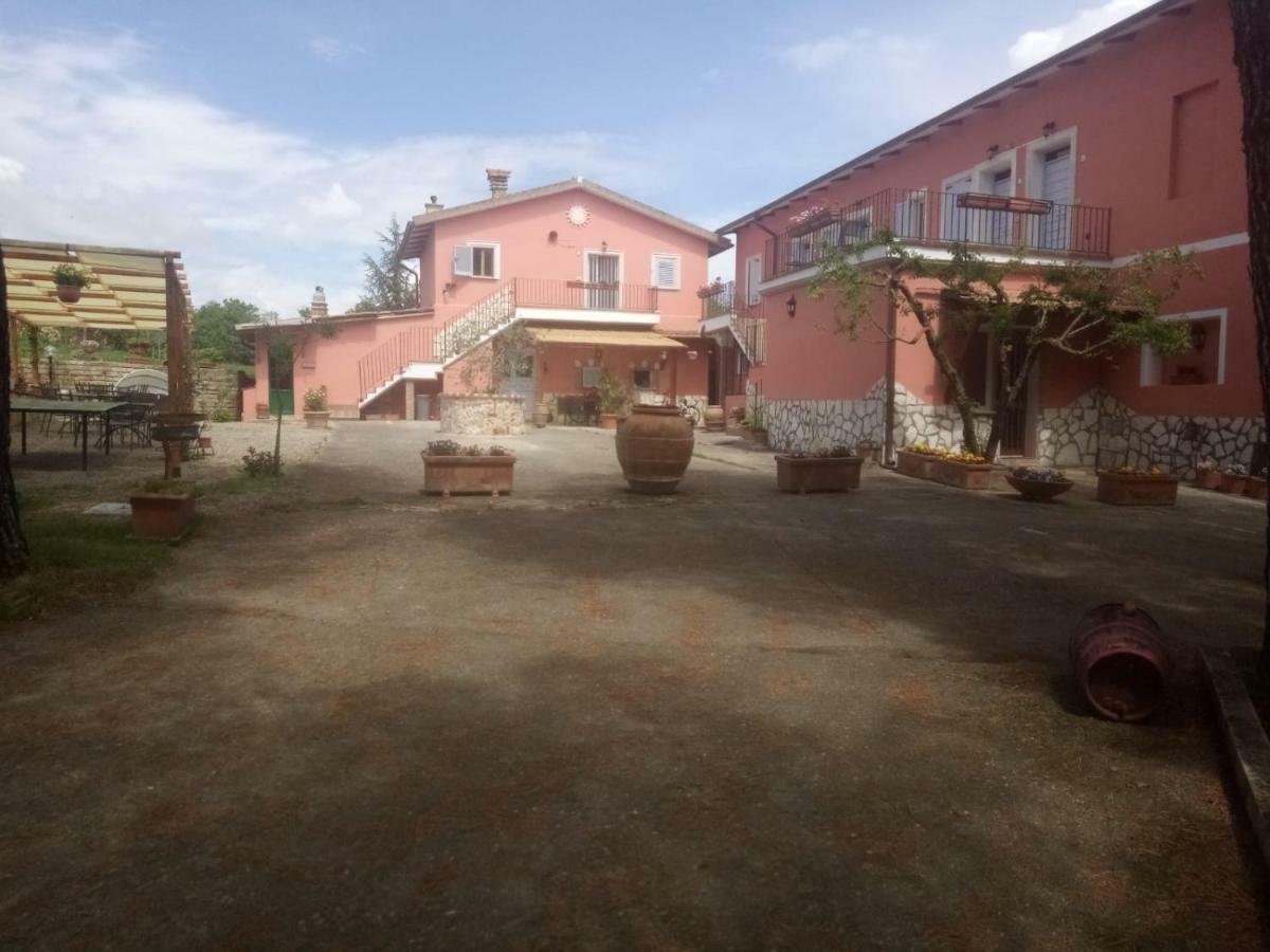 Agriturismo Colle Al Sole Apartment กัสติลโยเน เดล ลาโก ภายนอก รูปภาพ