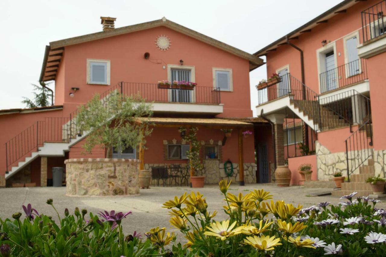 Agriturismo Colle Al Sole Apartment กัสติลโยเน เดล ลาโก ภายนอก รูปภาพ