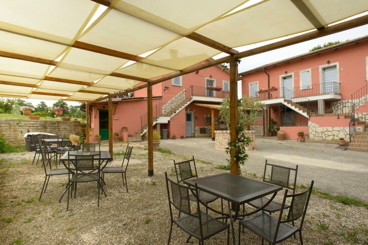 Agriturismo Colle Al Sole Apartment กัสติลโยเน เดล ลาโก ภายนอก รูปภาพ